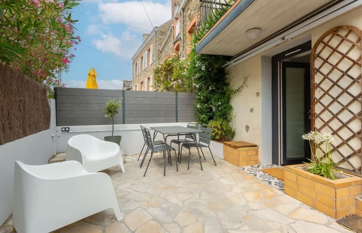 Saint Alexandre - Jolie Maison Atypique -Terrasse Dinard Exterior photo